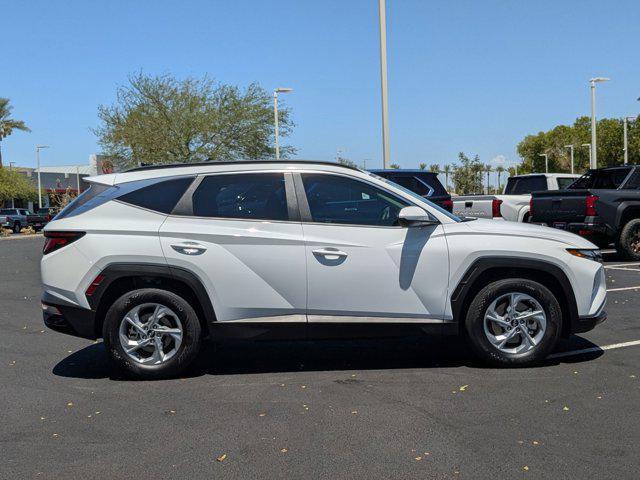 Photo of 2024 White Pearl Hyundai TUCSON