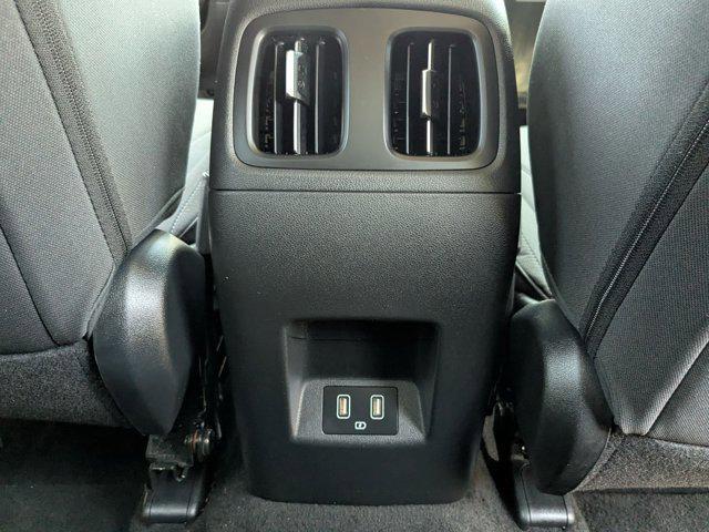 Photo of 2024 White Pearl Hyundai TUCSON