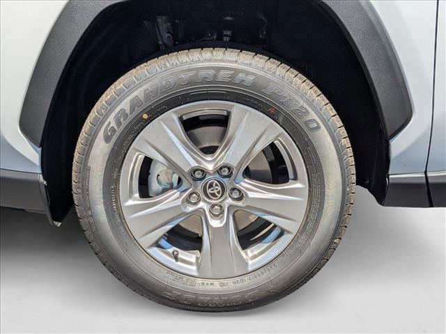 Photo of 2025 Ice Cap Toyota RAV4