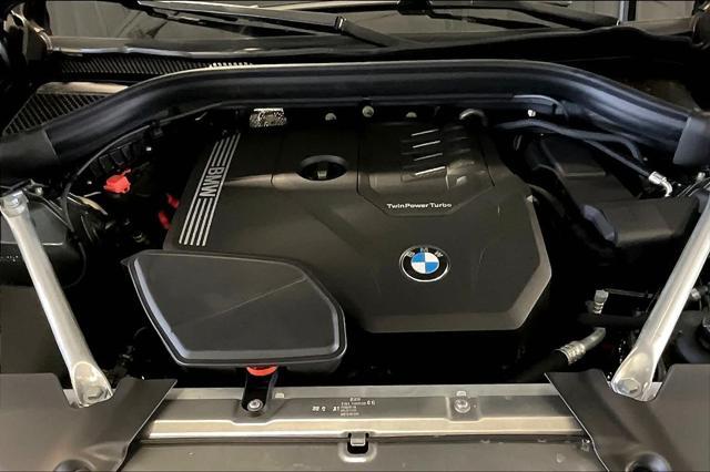 Photo of 2024 Gray BMW X3