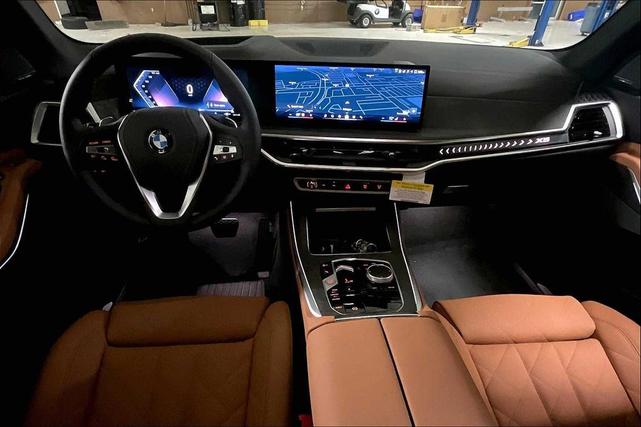 Photo of 2026 Manhattan Green Metallic BMW X5