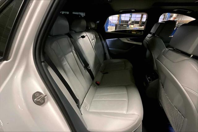 Photo of 2019 WHITE Audi A4