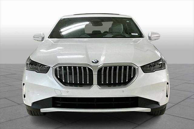 Photo of 2025 White BMW 530