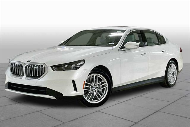 Photo of 2025 White BMW 530