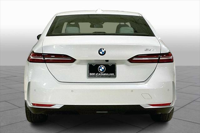 Photo of 2025 White BMW 530