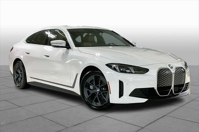 Photo of 2025 White BMW i4 Gran Coupe
