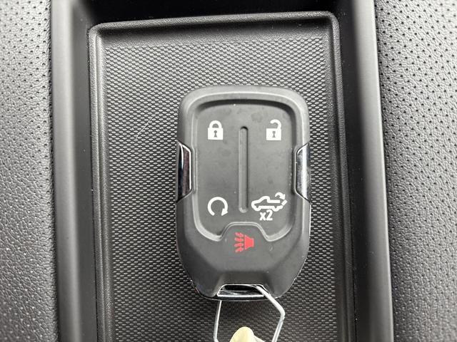 Photo of 2022 Cherry Red Tintcoat Chevrolet Silverado 2500