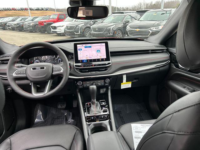 Photo of 2025 Red Hot Pearlcoat Jeep Compass
