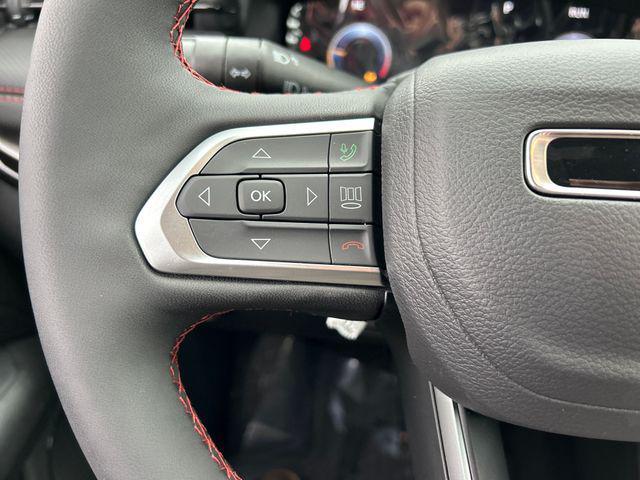 Photo of 2025 Red Hot Pearlcoat Jeep Compass