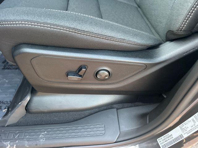 Photo of 2026 Granite Crystal Metallic Clearcoat RAM 1500
