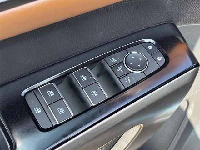 Photo of 2025 XEX 2T Gray Black Nissan Pathfinder