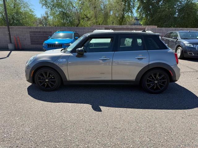 Photo of 2020 Melting Silver Metallic MINI Hardtop