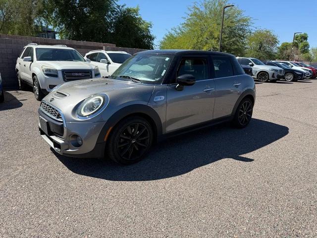 Photo of 2020 Melting Silver Metallic MINI Hardtop