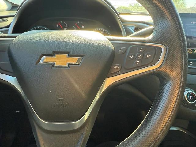 Photo of 2022 Mosaic Black Metallic Chevrolet Malibu