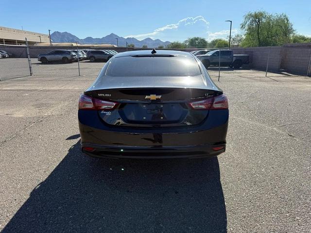 Photo of 2022 Mosaic Black Metallic Chevrolet Malibu