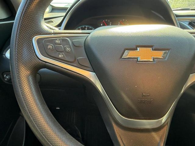 Photo of 2022 Mosaic Black Metallic Chevrolet Malibu