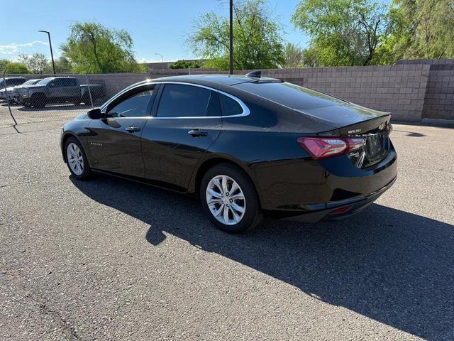 Photo of 2022 Mosaic Black Metallic Chevrolet Malibu
