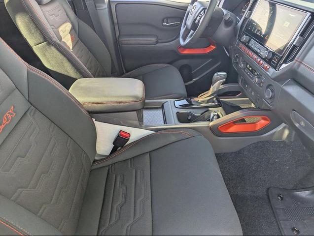 Photo of 2025 Boulder Gray Pearl Nissan Frontier
