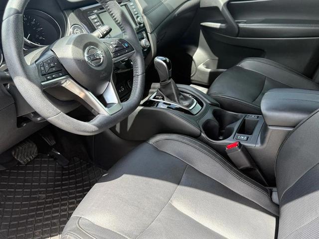 Photo of 2020 Gun Metallic Nissan Rogue