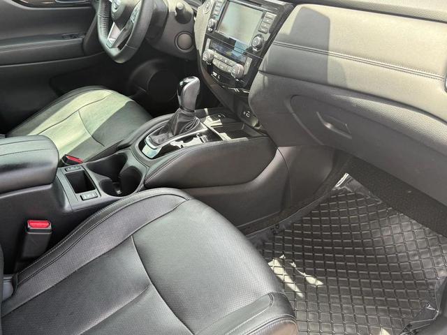 Photo of 2020 Gun Metallic Nissan Rogue