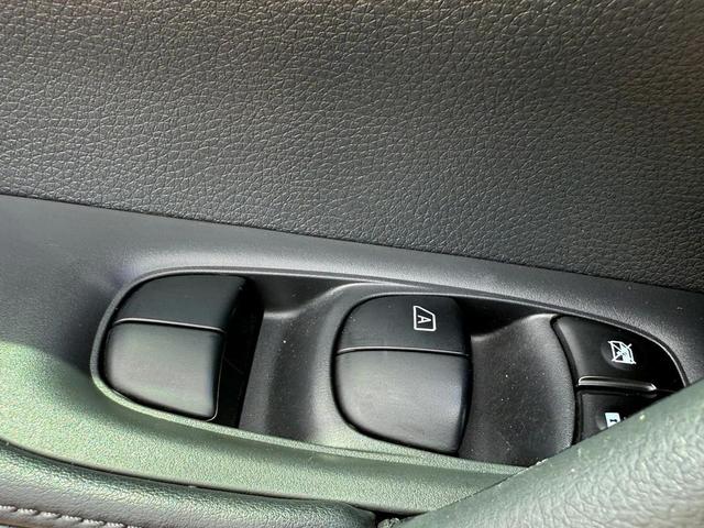 Photo of 2020 Gun Metallic Nissan Rogue