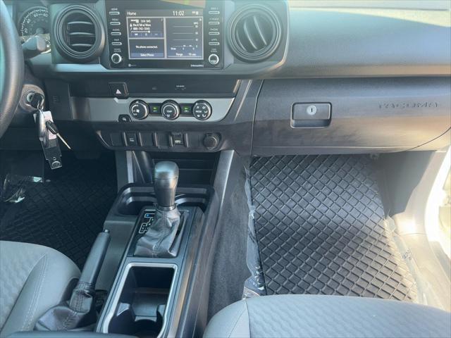 Photo of 2020 Super White Toyota Tacoma