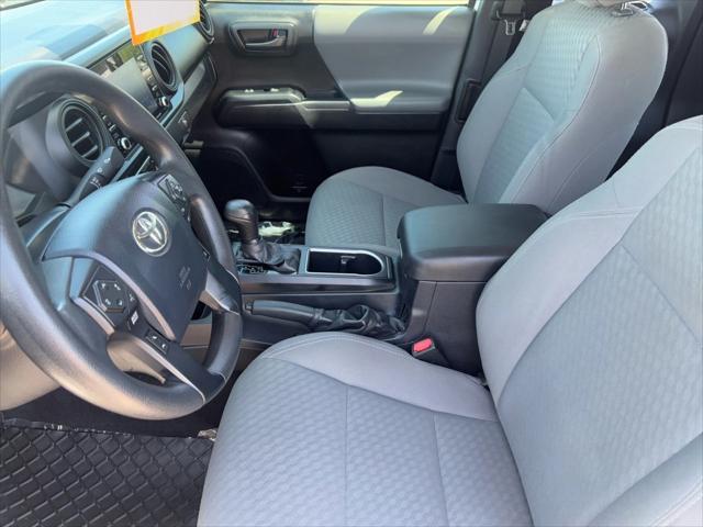 Photo of 2020 Super White Toyota Tacoma