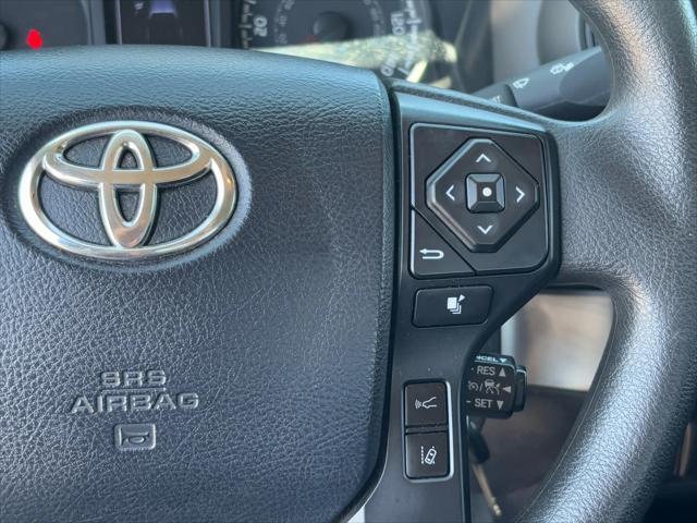 Photo of 2020 Super White Toyota Tacoma
