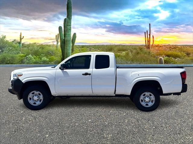 Photo of 2020 Super White Toyota Tacoma