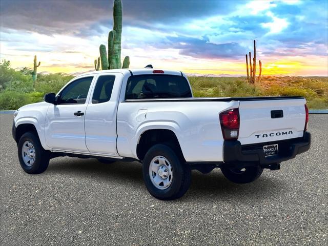 Photo of 2020 Super White Toyota Tacoma