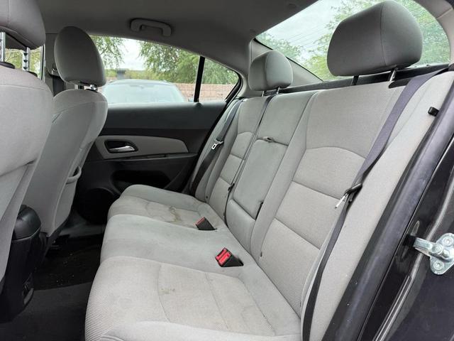 Photo of 2015 Tungsten Chevrolet Cruze