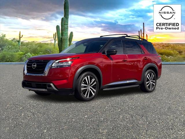Photo of 2023 Scarlet Ember Tintcoat Nissan Pathfinder