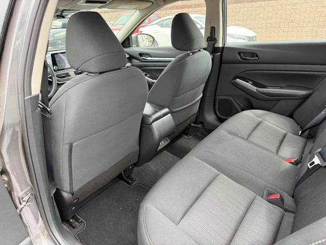 Photo of 2023 Gun Metallic Nissan Altima