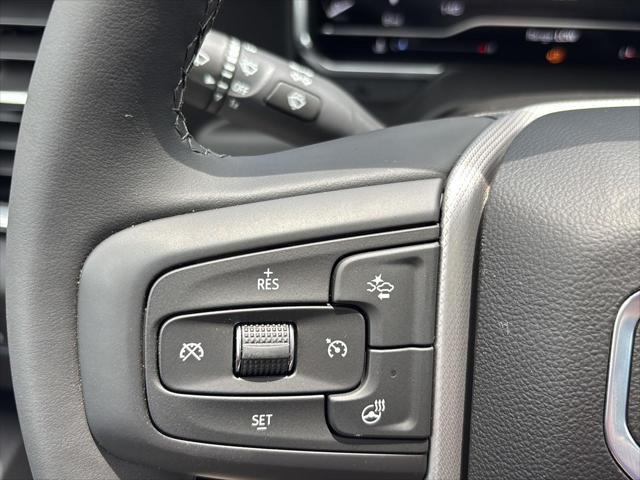 Photo of 2025 Summit White GMC Sierra 2500