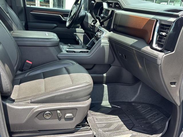 Photo of 2024 Downpour Metallic GMC Sierra 2500