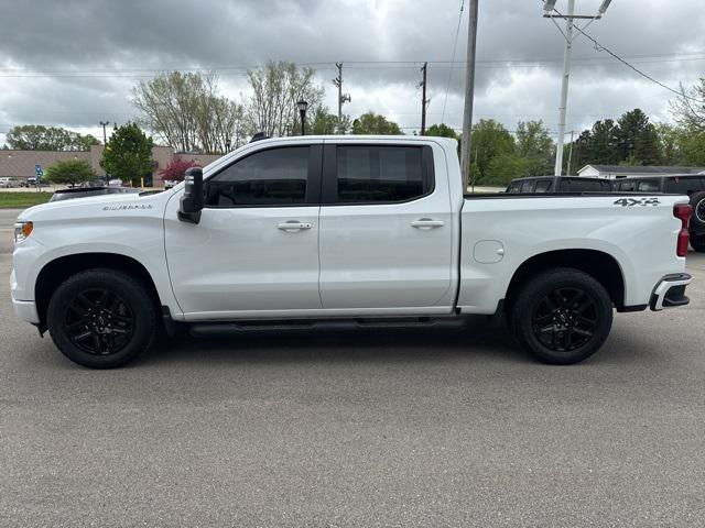 Photo of 2022 Summit White Chevrolet Silverado 1500