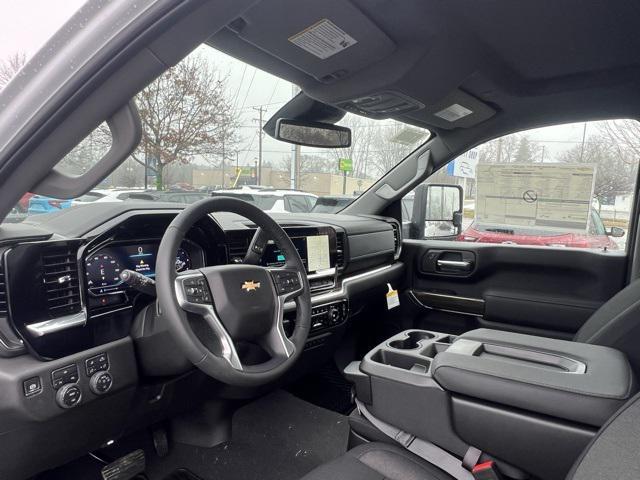 Photo of 2025 Summit White Chevrolet Silverado 2500