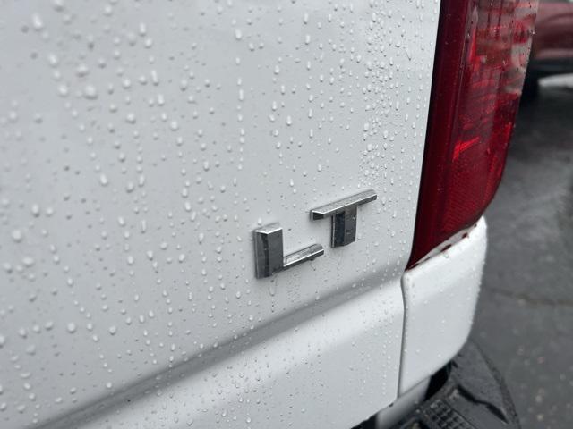 Photo of 2025 Summit White Chevrolet Silverado 2500