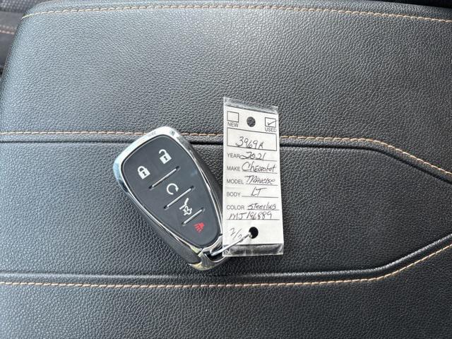 Photo of 2021 Satin Steel Metallic Chevrolet Traverse