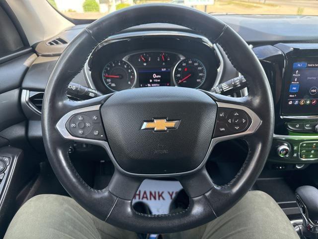 Photo of 2021 Satin Steel Metallic Chevrolet Traverse