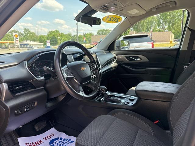 Photo of 2021 Satin Steel Metallic Chevrolet Traverse