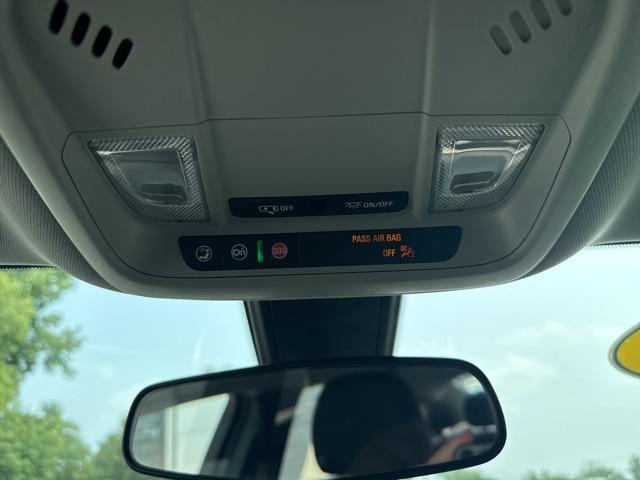 Photo of 2022 Northsky Blue Metallic Chevrolet Malibu