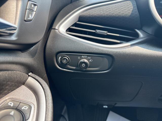 Photo of 2022 Northsky Blue Metallic Chevrolet Malibu