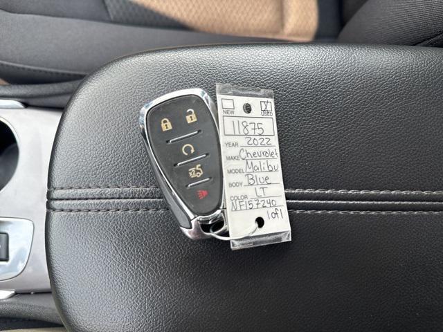 Photo of 2022 Northsky Blue Metallic Chevrolet Malibu