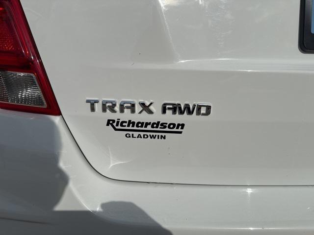 Photo of 2020 Summit White Chevrolet Trax