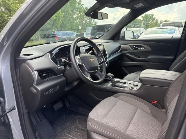 Photo of 2023 Sterling Gray Metallic Chevrolet Traverse