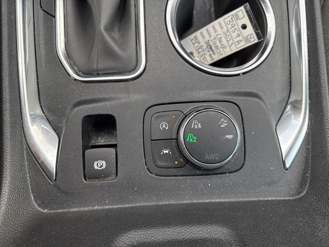 Photo of 2023 Sterling Gray Metallic Chevrolet Traverse