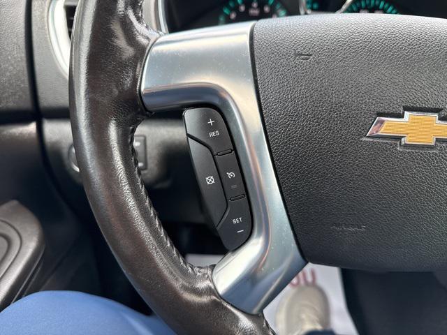 Photo of 2017 Summit White Chevrolet Traverse