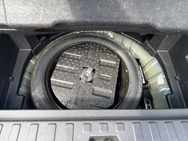 Photo of 2023 Iron Gray Metallic Chevrolet Equinox