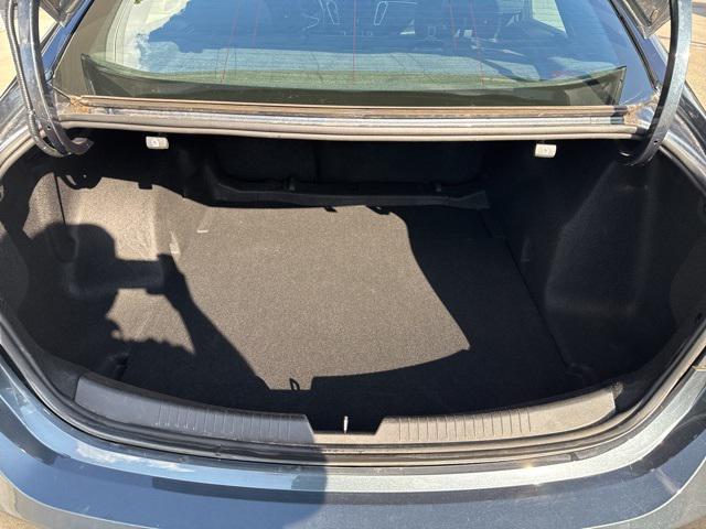 Photo of 2021 Shadow Gray Metallic Chevrolet Malibu